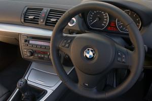 BMW 130i M Sport Package 5-Door 2005 года  (UK)